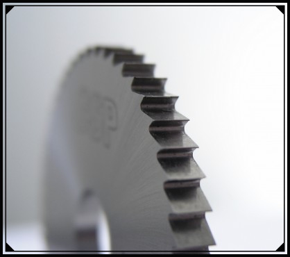Titanium Carbonit Nitridei Coating (Bronze Color)  HSS Circular Saw Blade 315 x 40 x 2.5  Z=240