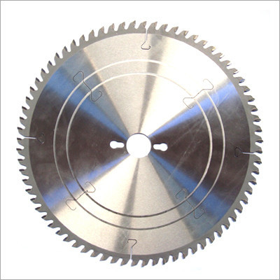 Circle Saw Blades for Cutting Aluminum and Non-Ferrous Metals 700 x 4.2/3.2 x 30 Z=150